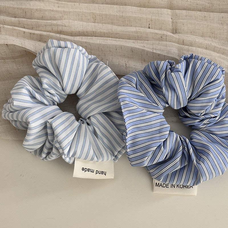 Vertical stripes scrunchies & headbands 🩵