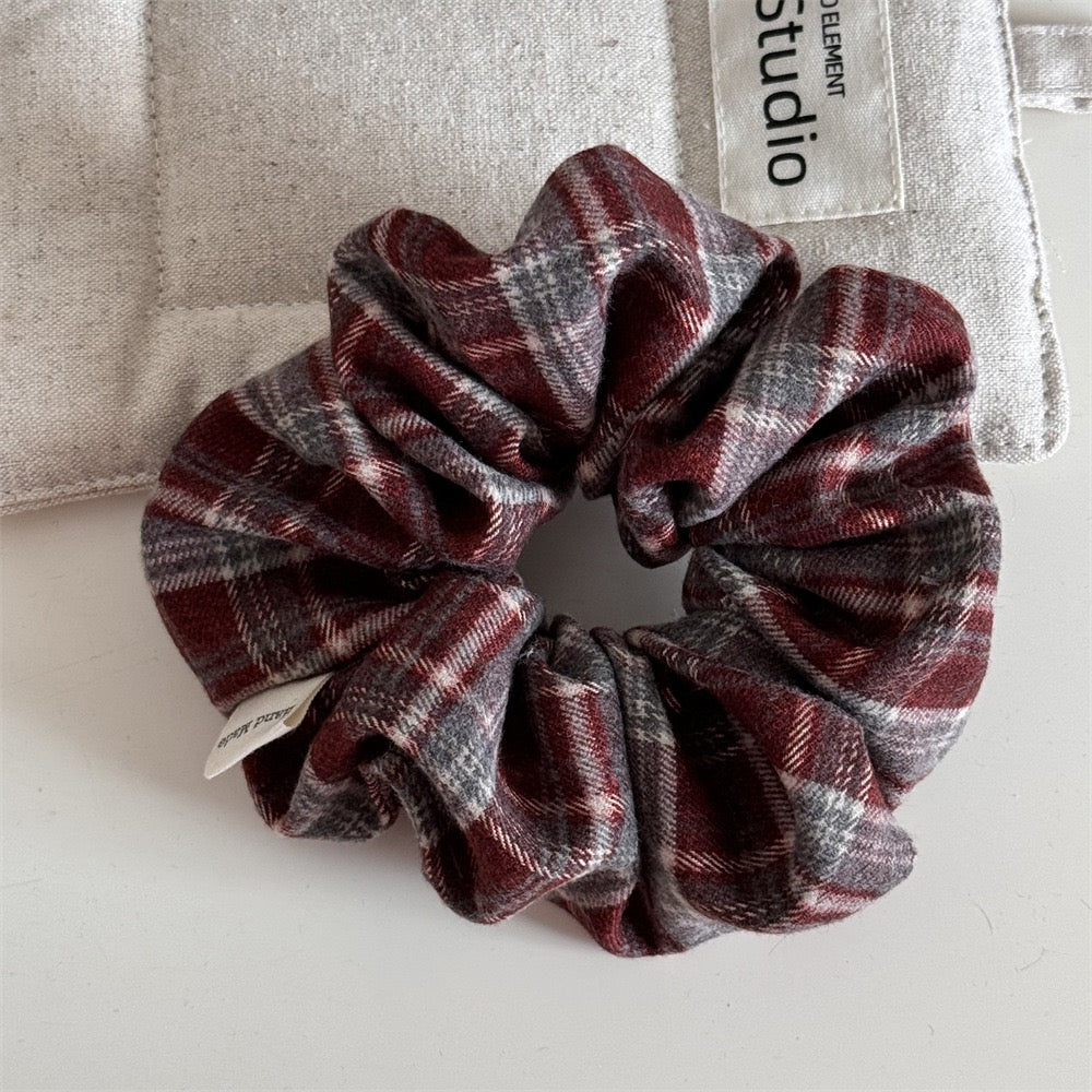 Plaid series scrunchies & headbands š¤