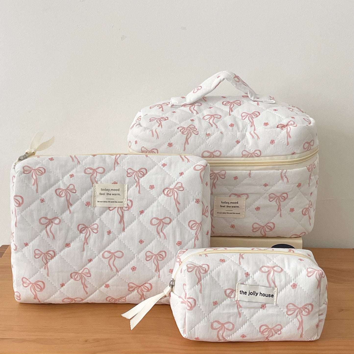 Ribbon secret cosmetic bag 🐚