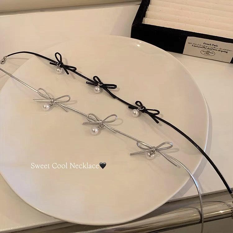 Pearl with ribbon choker