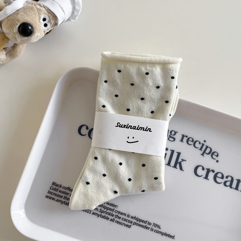 Milky dots Mid-Calf Socks 🥛