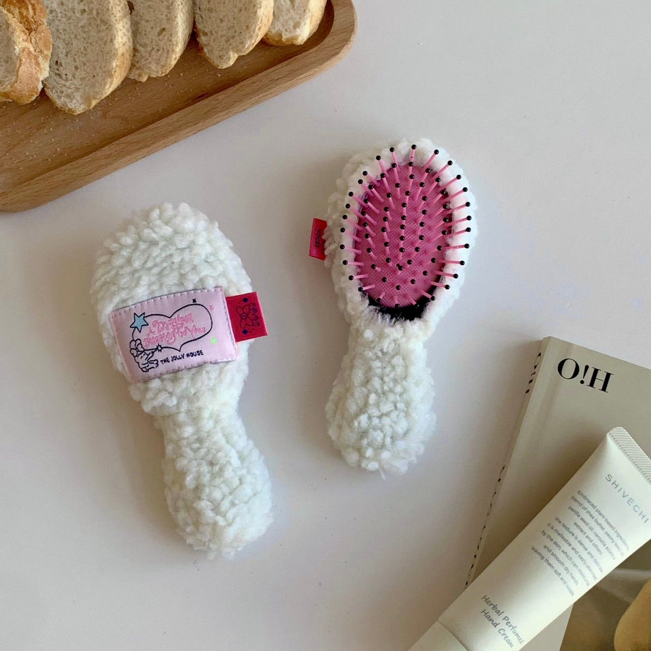 Mini fluffy hair brush