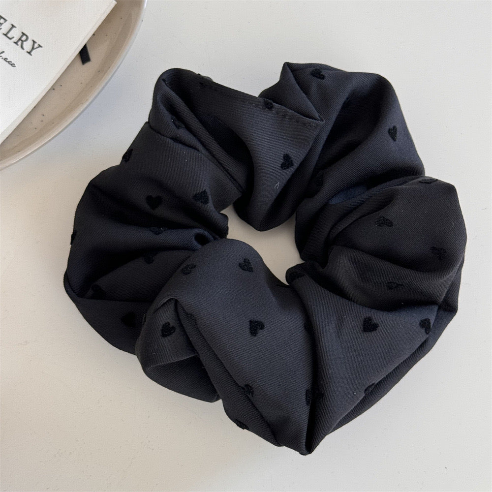 Elegant scrunchies š¤