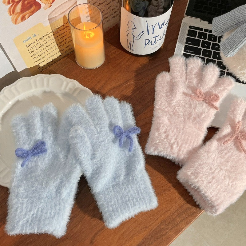 Ribbon couple gloves