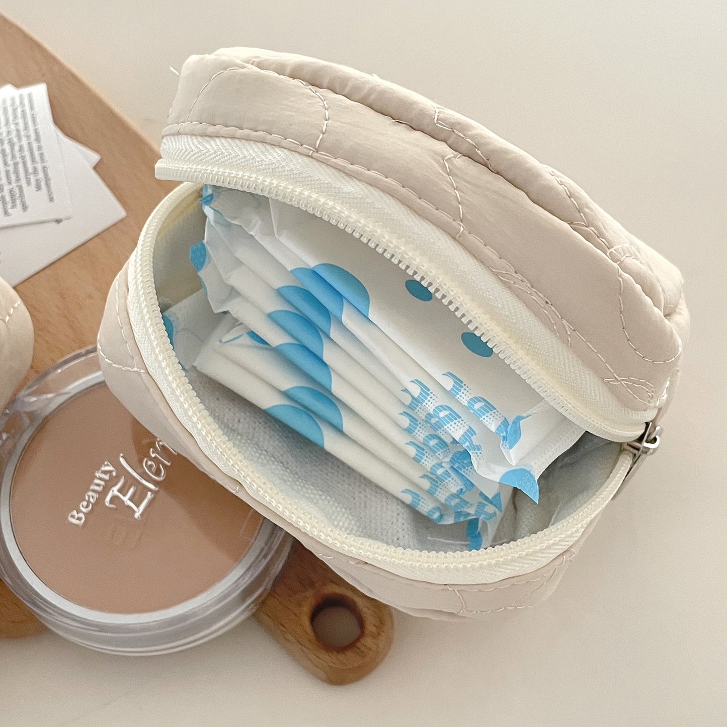 Tofu square cosmetic bag 🥛