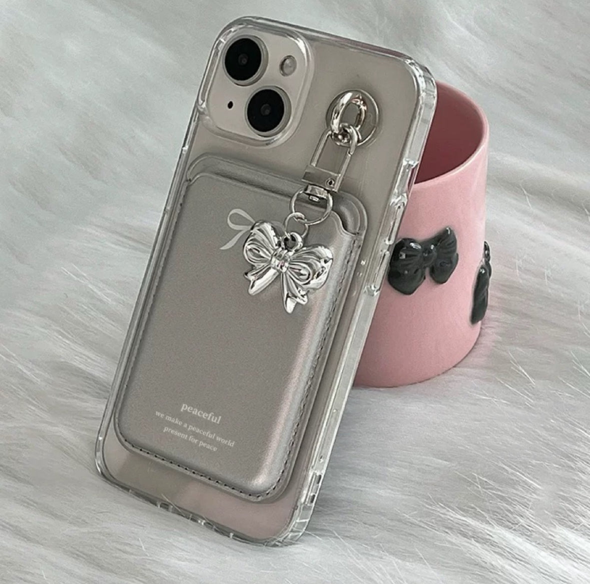 iPhone case with MagSafe cardholder