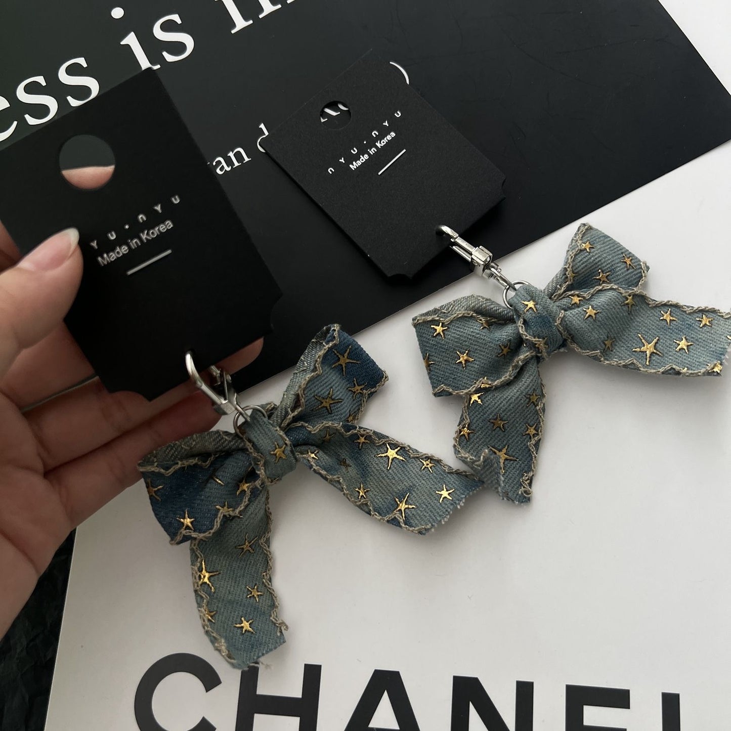 Y2K Star & Bow Charm ⭐️