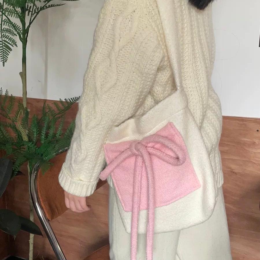 lamb wool ribbon bag