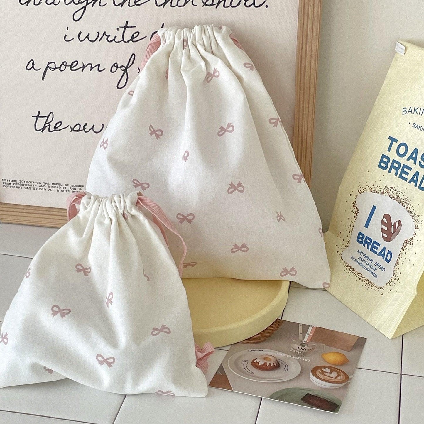 Sweet ribbon print drawstring bag