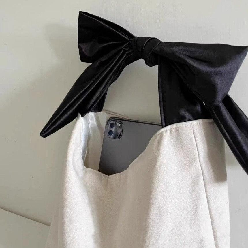 Satin ribbon shoulder bag