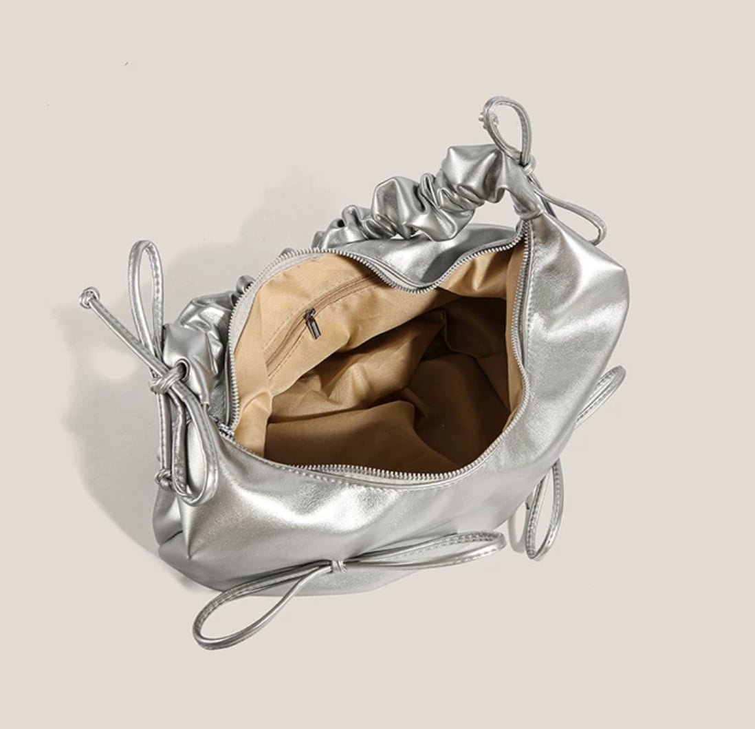 Blokette style half moon bag π - KIO