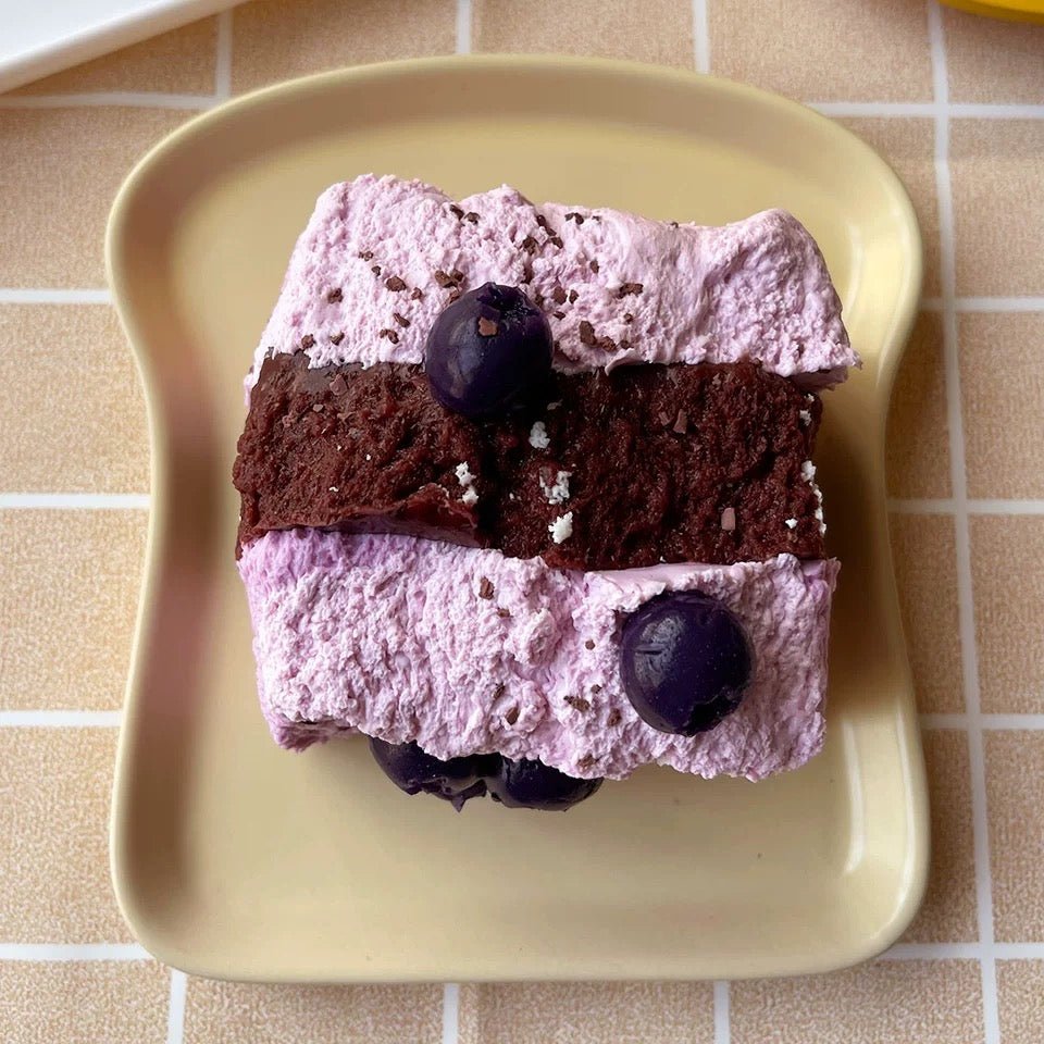 Blueberry cake squishy / bag charm π« - KIO