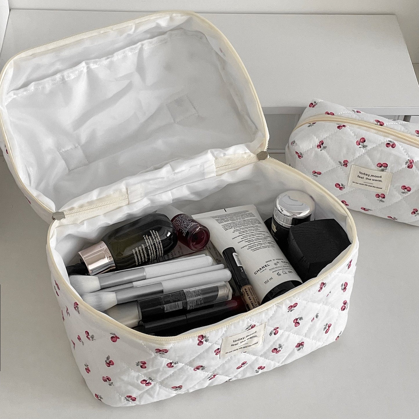 Cherry crush cosmetic bag 🍒 - KIO