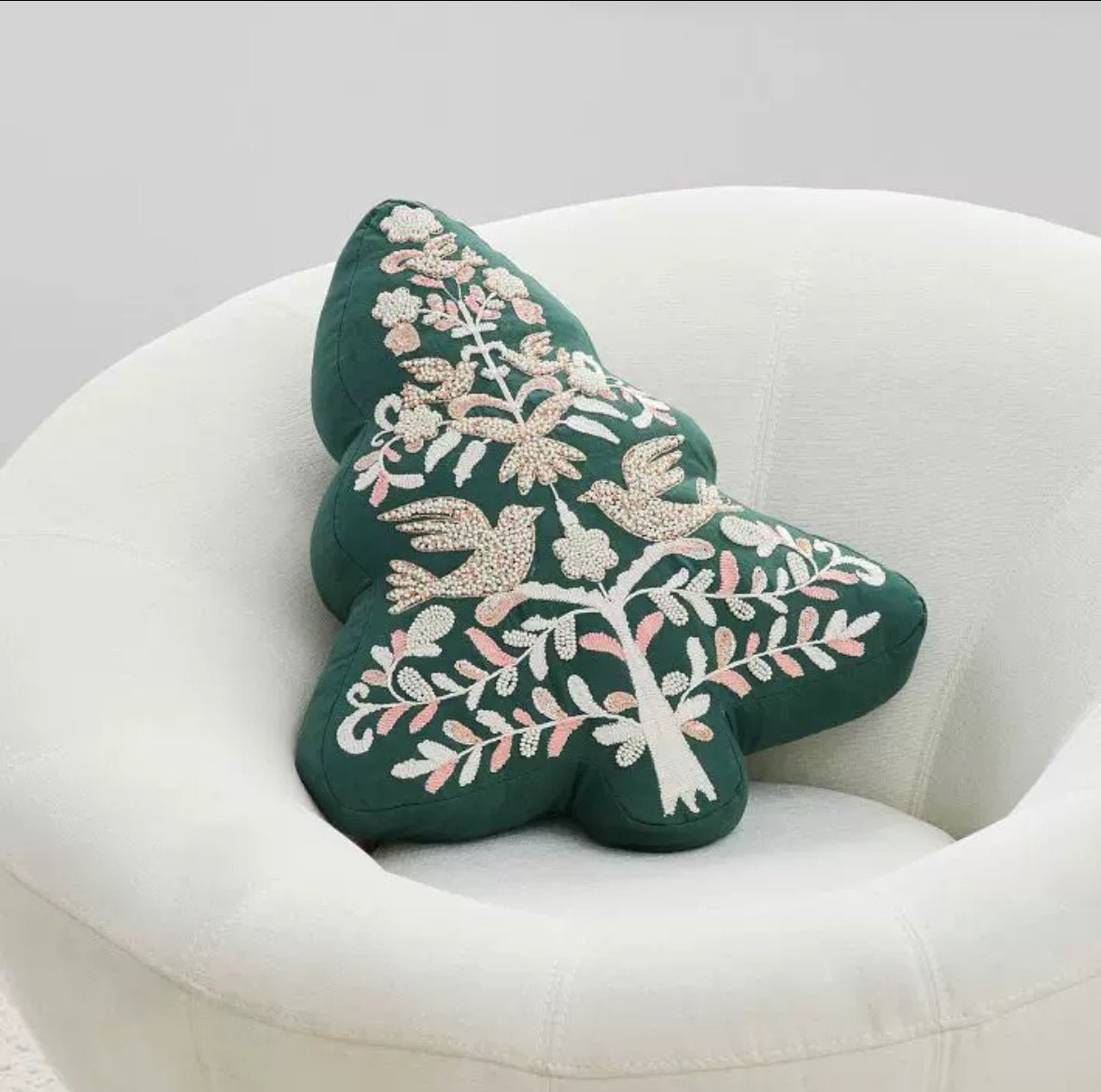 Christmas cushion 🍪 - KIO