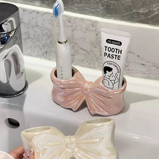 Ceramic toothbrush holder