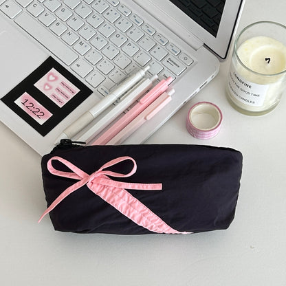 Ribbon style pencil bag