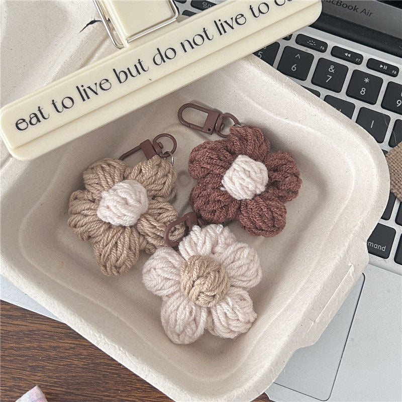 Mocha Knitted Flower Keychain 🌼